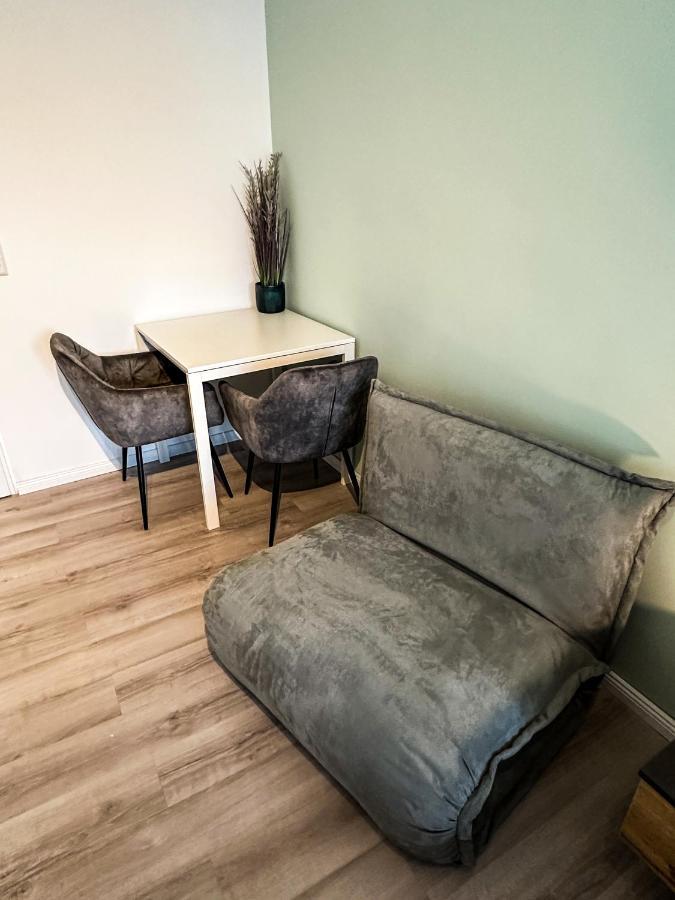 Apartment Fuer 3 Gaeste Mit Kostenlosen Parkplaetzen Und Lift ハノーファー エクステリア 写真